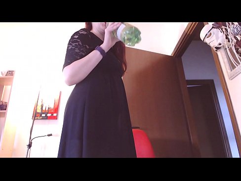 ❤️ Pokorna sužnja, ki obožuje umazane in sočne spodnjice, je po ogledu tega videa prisiljena masturbirati! ❤️❌ Super pornič na sl.zoomporno.ru ❌️